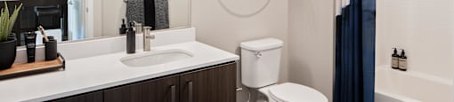 Main Bathroom at Eleanor