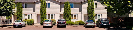 Oak Leaf Village