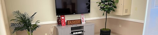 TV Lounge area at Pine Woods Villas Apartments