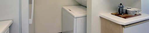 Apartments near the University of Nebraska Lincoln with washer and dryer in unit at Tanglewood Apartments in Lincoln, Nebraska