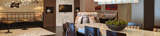 Luxury apartments with wi-fi enabled cyber café and clubhouse at Tuscany Walk Apartments in Houston Texas.
