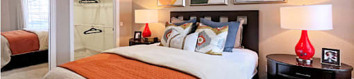 Luxury apartments with spacious bedrooms with walk-in closets at Lenox Village Apartments in Lincoln, Nebraska