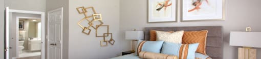 Luxury apartments with spacious bedrooms with walk-in closets at TurtleCreek apartments in West Des Moines, Iowa