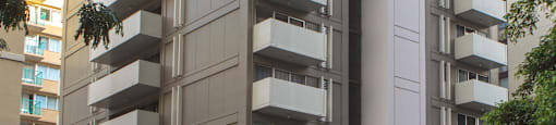 Waikiki Walina Apartments exterior building during the day