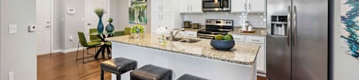 the preserve at ballantyne commons apartment kitchen