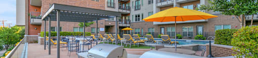 grilling stations uptown dallas apartments