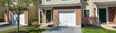 3 bedroom townhomes with attached garages in Bethlehem PA
