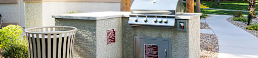 BBQ area at THE PARKSIDE VILLAS APARTMENT HOMES, Las Vegas, NV