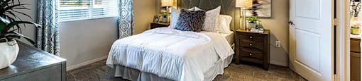 Bedroom with window at THE RISE APARTMENT HOMES, Nevada, 89139