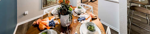 Dining Area at SYCAMORE LANE APARTMENT HOMES, Mission Viejo California ? 