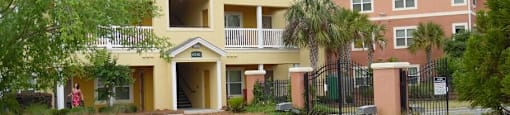 Pet-Friendly Apartments in Hinesville, GA – Tattersall Village - community building