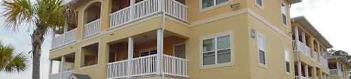 Tattersall Village Apartments in Hinesville Georgia photo of community building