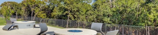 Apartments for Rent in Georgetown - Williamson at the Overlook Apartments - ourdoor sitting area with firepit