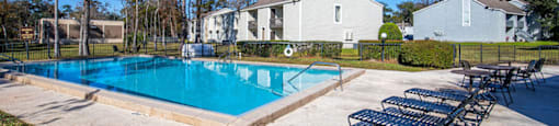 The Element at River Pointe apartments in Jacksonville Florida photo of resort style pool