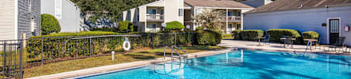 The Element at River Pointe apartments in Jacksonville Florida photo of resort style pool