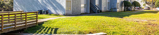 The Element at River Pointe apartments in Jacksonville Florida photo of community building