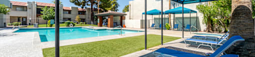 Covered poolside gathering area at Sono Tempe, a pet-friendly apartment community in Tempe, AZ.