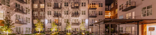 4600 Ross Exterior shot of pool