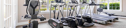 the gym at the preserve apartments