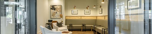 Business center lounge
