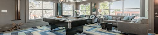 additional photo for property listing at chic digs with room to stretch out in the village 22 car