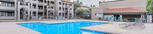 Canyon oaks pool view with nice relaxation areas