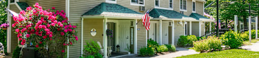 Exterior View of at Mariner's Hill Apartments, Massachusetts