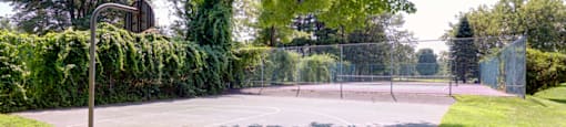 Basketball Court at Pondside at Littleton Apartments. at Pondside at Littleton, Littleton