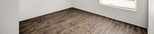 Spacious room with big window at Forest Vista, La Porte, 77571