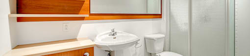 Le-Demetrius-2-Bedroom-Bathroom