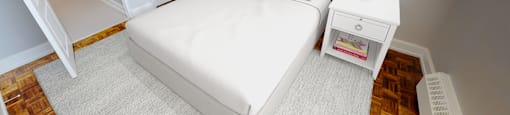 Large and inviting bedroom. Thumbnail click to zoom