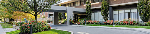 The exteriors - 50 Prince Arthur