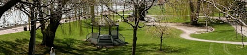 Located just steps from the Lake front with beautiful paths and greenery.  Thumbnail click to zoom