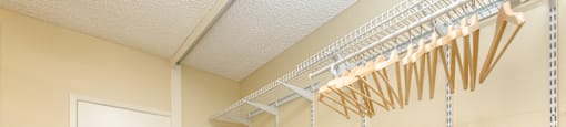 Apartments for Rent with Walk-in Closest in Santa Ana
