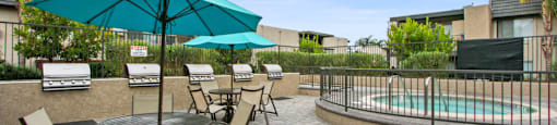 Community Seating Area in Santa Ana