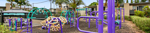 Apartments for rent near Santa Ana Freeway 55