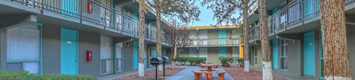 Uptown Horizon Apartments in Albuquerque, NM