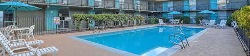 Uptown Horizon Apartments in Albuquerque, NM