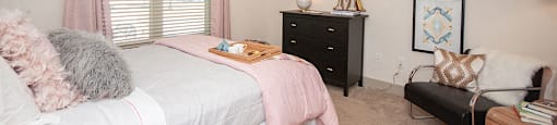 Spacious bedrooms at Centennial Place at Atlanta, Georgia