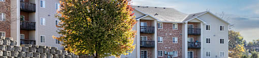 Exterior at Country Club Apartments in Sioux City, IA