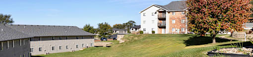 Exterior at Country Club Apartments in Sioux City, IA