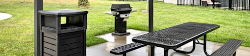 Pergola at Sandstone Villas Apartments, Nebraska, 68116
