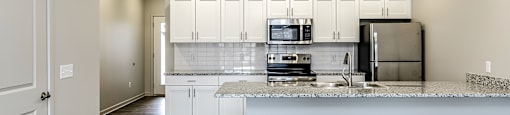 Open Kitchen at Sandstone Villas Apartments, Nebraska
