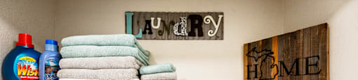Apartments in East Lansing near Michigan State University | Glenwood
