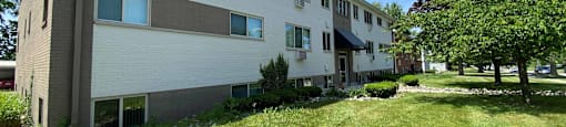 Exterior at Kimberly House Apartments in Lansing, MI