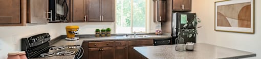 East Lansing Apartments Near Michigan State University | River Park Apartments