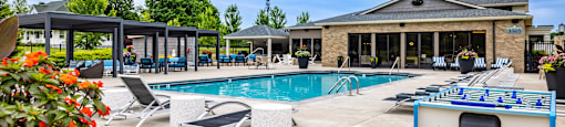 Pool and hot tub at Quarry Apartments and Townhomes in DeWitt Michigan