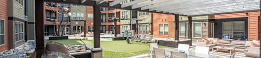 Courtyard Vista at the Heights Apartments near Eastwood Towne Center