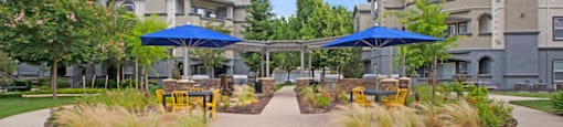 Picnic Tables and BBQ Area  |  Apartments for Rent in Sacramento CA  |  Broadleaf Apartments