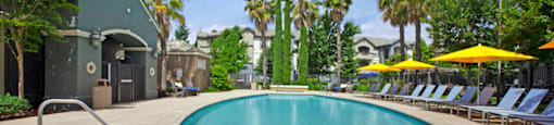 Sparkling Pool | Apartments for Rent in Sacramento CA | Broadleaf Apartments